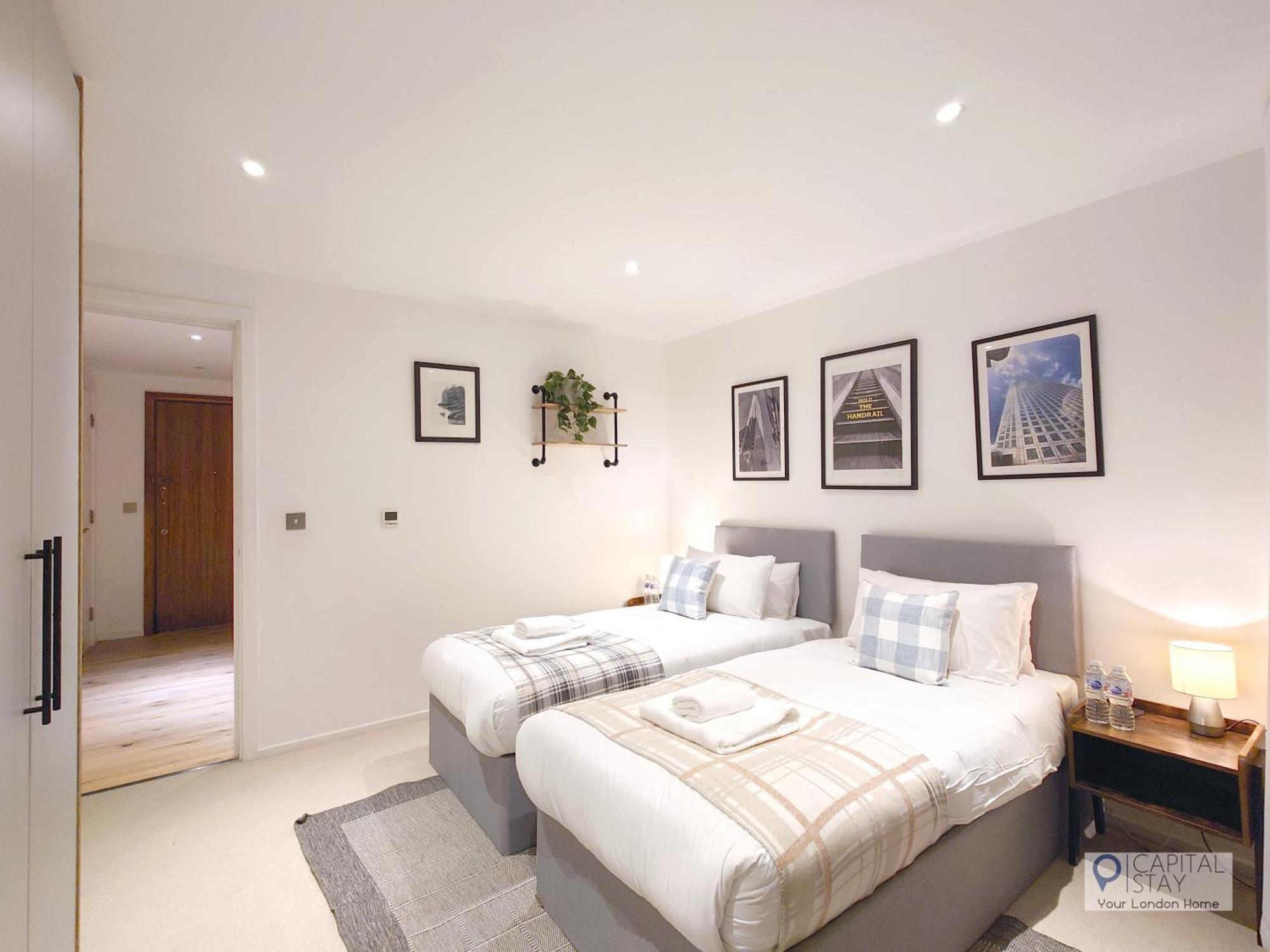 Deluxe Two Bed Apartment With River & City View London Exterior foto