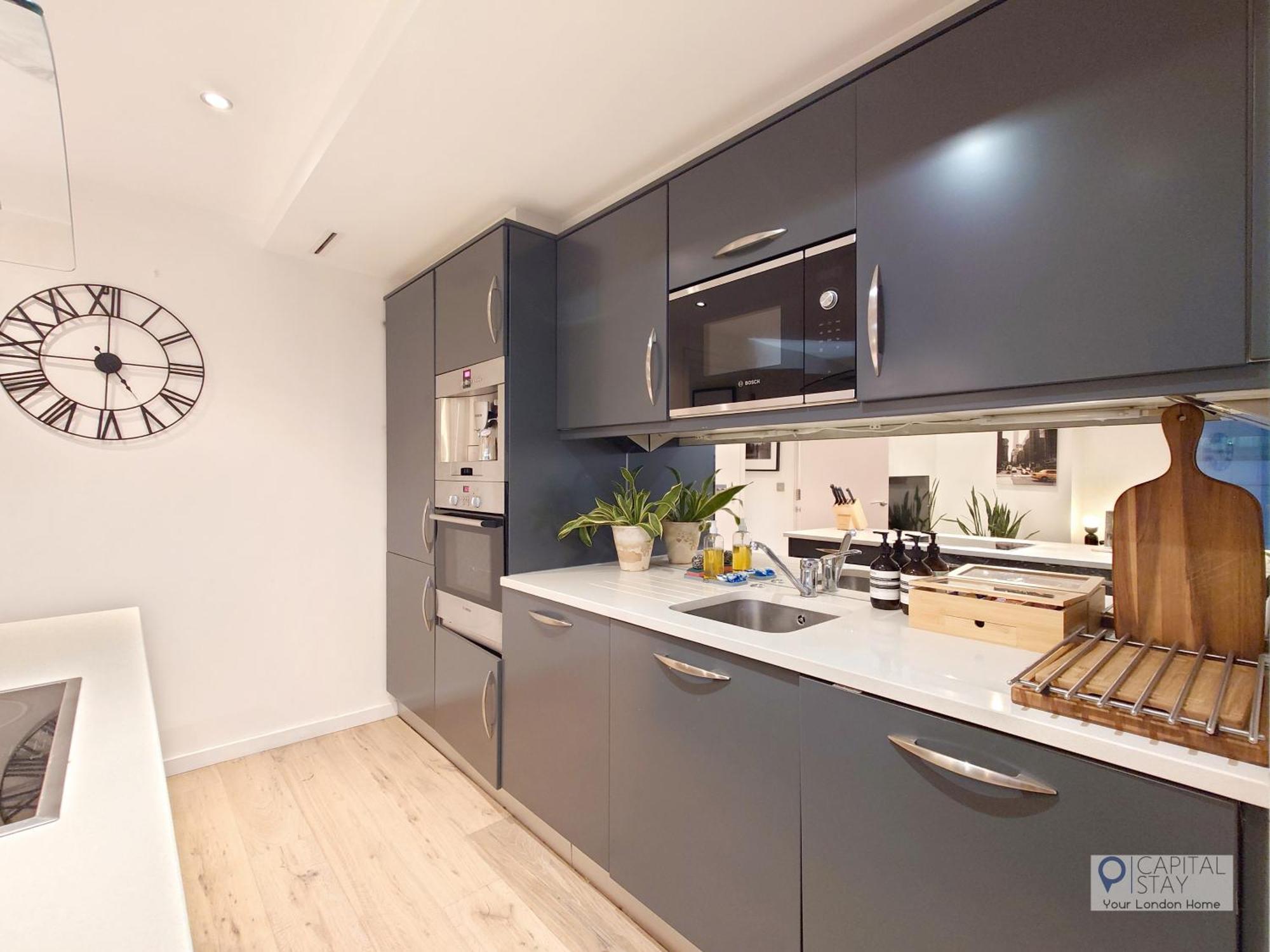Deluxe Two Bed Apartment With River & City View London Exterior foto